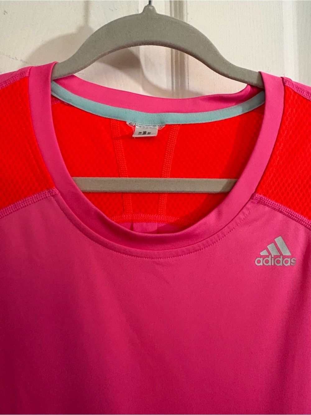 adidas Women’s Bright Pink Short Sleeve Tee with Red Accents - Picture 3 of 9